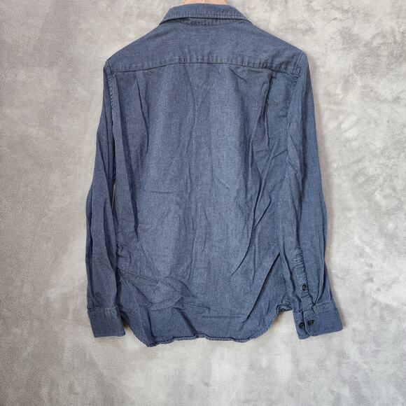 Uniqlo Men's Small Navy Blue Long Sleeve Button-Up Shirt - Sleek & Classic - Picture 3 of 8